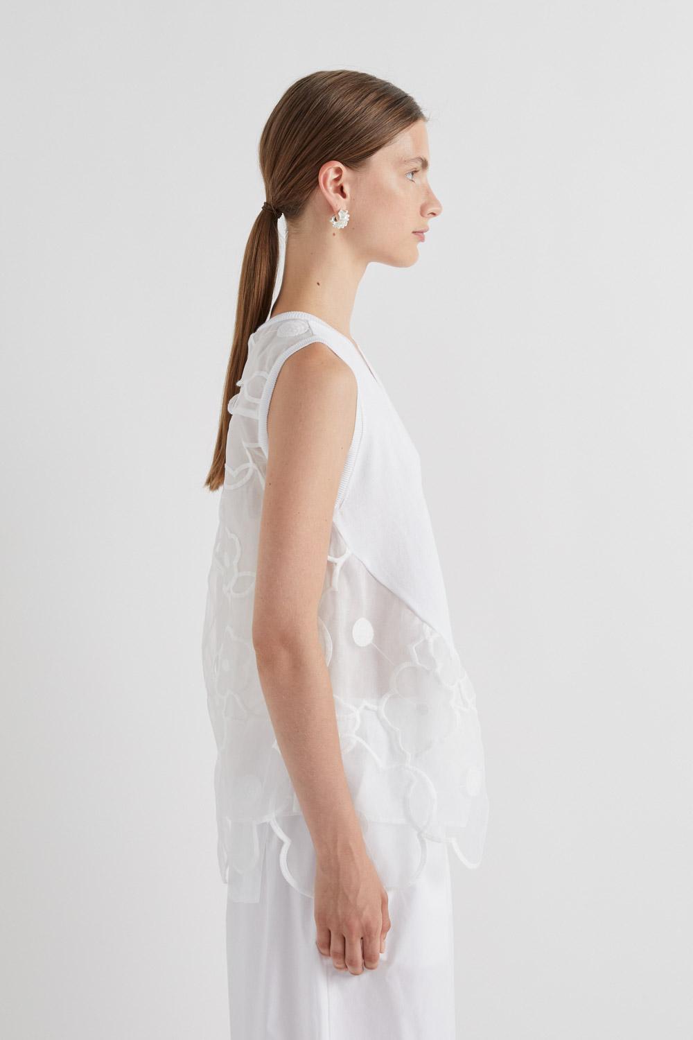 M6EZ01_C.jpg